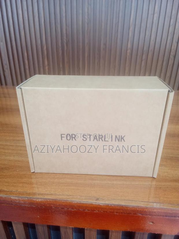 Plastic Starlink Mount Adapter · Photo 1