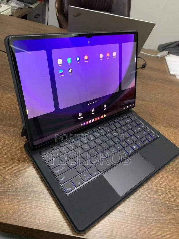 Galaxy Tab S8/S9/10 Ultra Magnetic Keyboard 14.6 Inches · Photo 1