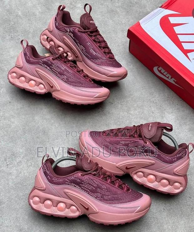 Nike Air Max Dn “ Calm Wine” · Photo 2