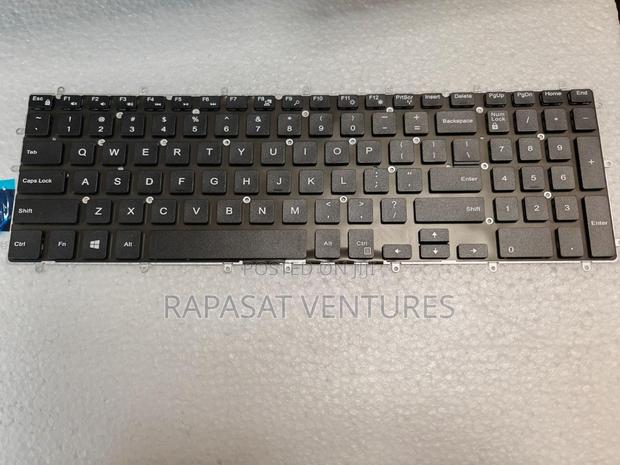 Dell 15-7000 Keyboard · Photo 2
