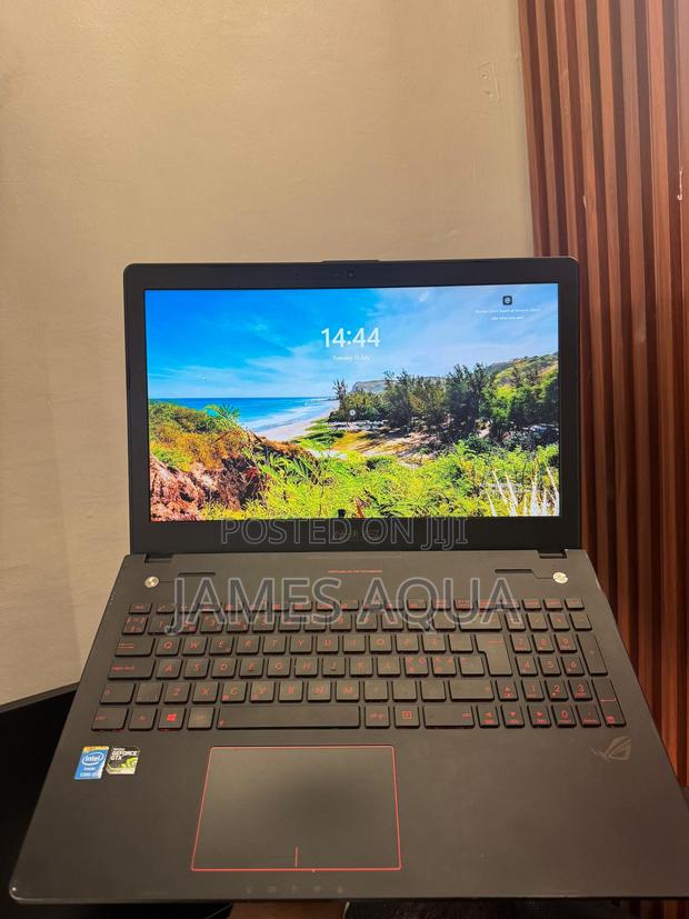 Laptop Asus G551JK 16GB Intel Core i7 SSD 512GB · Photo 5