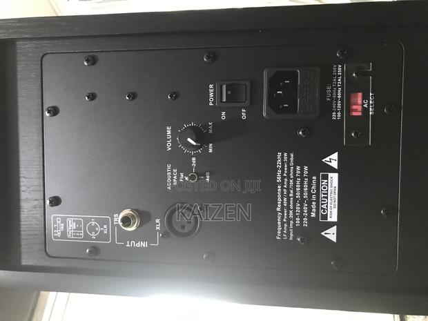 Studio Monitors (Double) · Photo 4