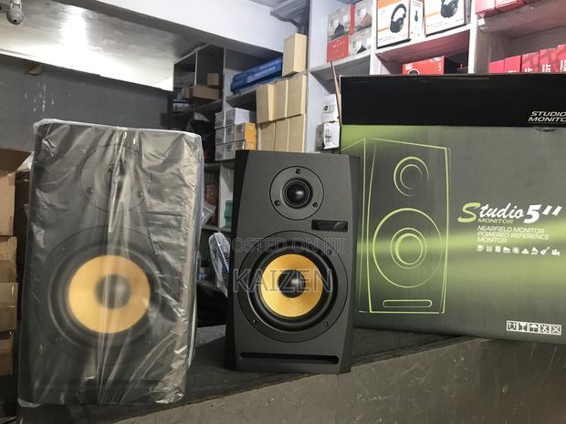 Studio Monitors (Double) · Photo 1