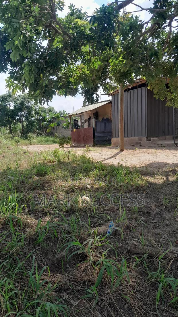 Road Side Fully Registered Plots for Sale at Ofankor Jeiriver · Photo 3