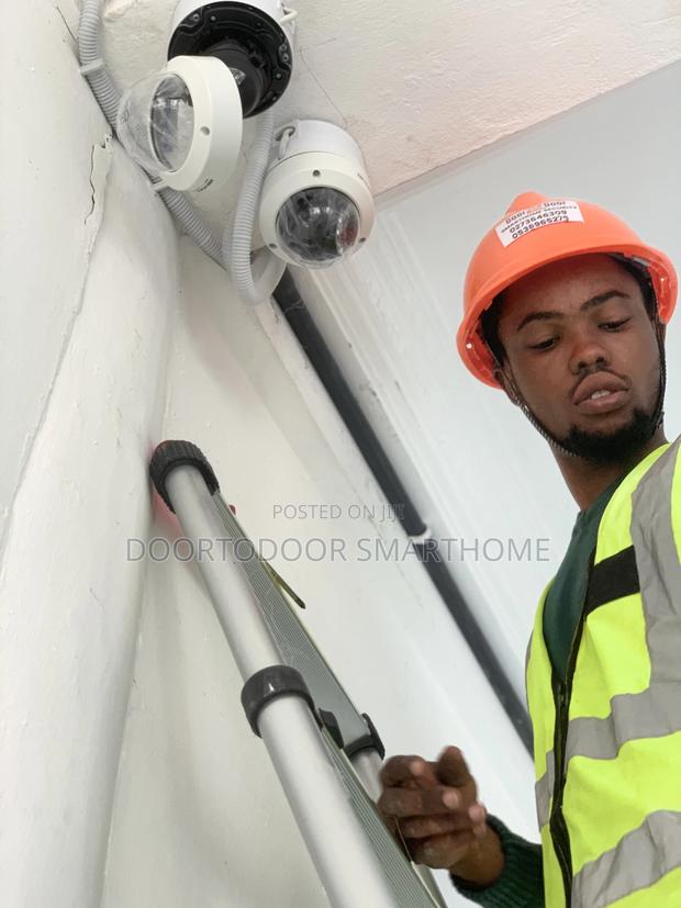 CCTV Cameras and Installation · Photo 1