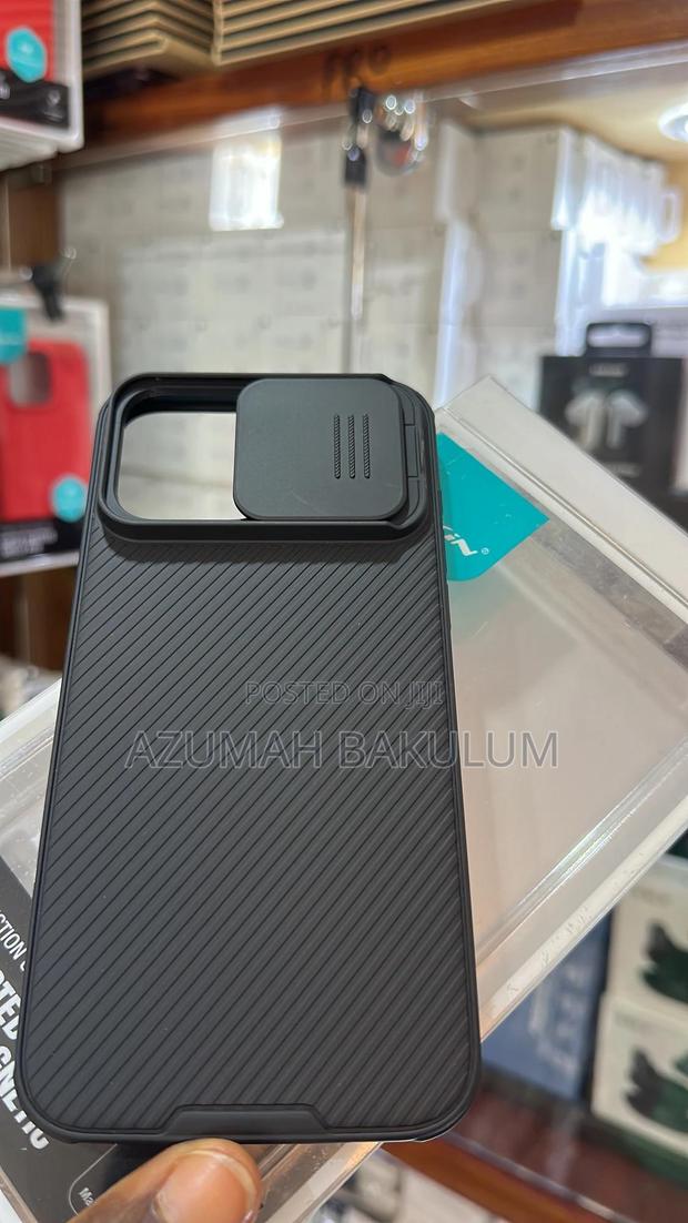 iPhone 15 Promax/15 Pro / 15 Camshield Pro Magnetic Case · Photo 1