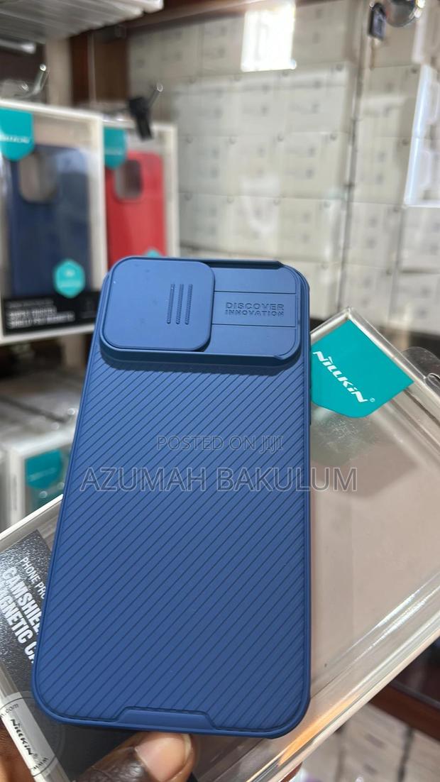 iPhone 15 Promax/15 Pro / 15 Camshield Pro Magnetic Case · Photo 3