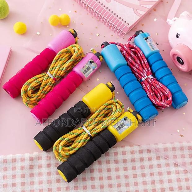Skipping Rope/Jump Rope (Automatic Counting) · Photo 1
