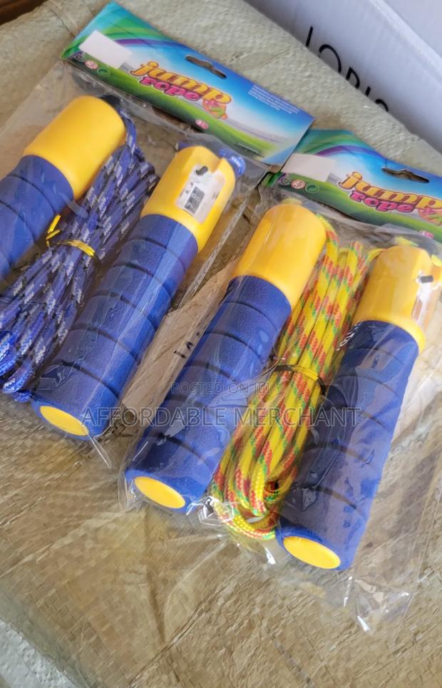 Skipping Rope/Jump Rope (Automatic Counting) · Photo 2