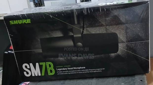 Shure Sm7b Professional Microphone · Photo 2