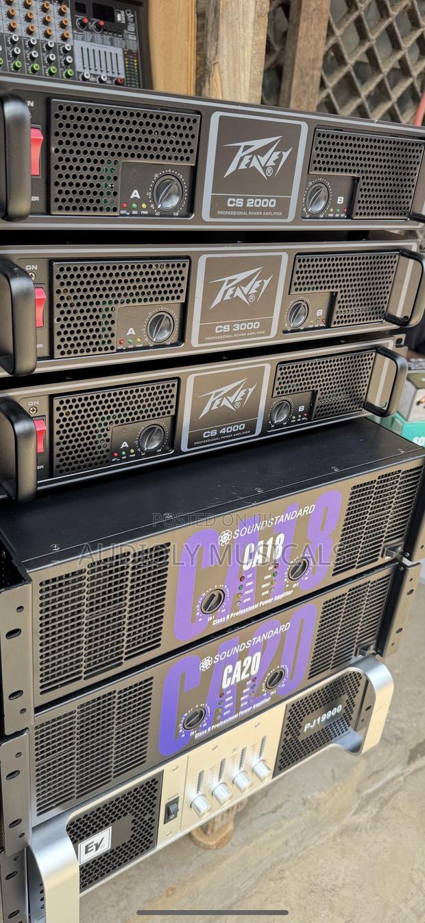 Mid Amplifier 4000watt Cs-Peavey · Photo 1