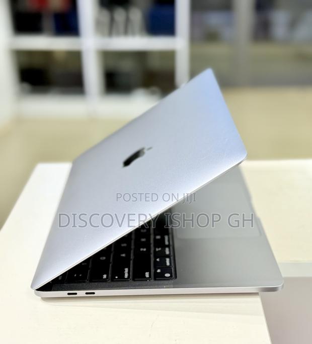 Laptop Apple MacBook Pro 2021 M1 8GB Apple M1 SSD 256GB · Photo 3