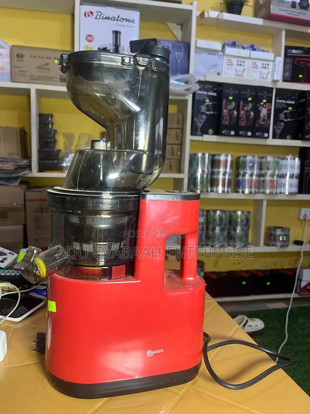 German Commercial Juicer · Photo 4