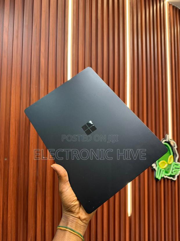 Laptop Microsoft Surface Laptop 3 8GB Intel Core I5 SSD 256GB · Photo 1