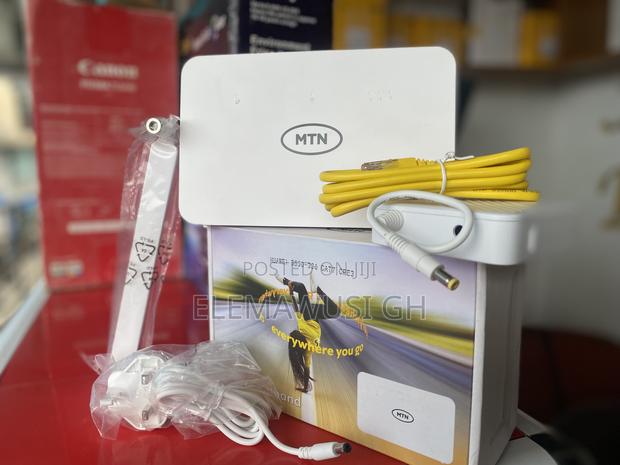 Huawei 4g/5g Cat7 Universal Turbonet Router Free Powerbank · Photo 1