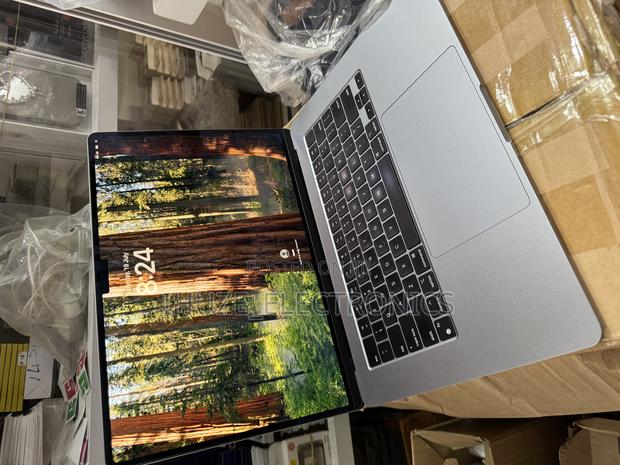 Laptop Apple MacBook Air 2023 M2 16GB Apple M2 SSD 256GB · Photo 2