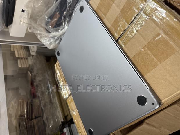 Laptop Apple MacBook Air 2023 M2 16GB Apple M2 SSD 256GB · Photo 4