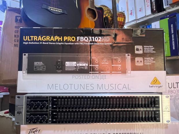 Behringer Ultragraph Pro Fbq3102hd 31-Band Stereo Equalizer · Photo 1