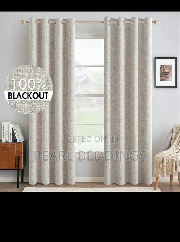 Quality Heavy Textured Sunblock/Blackout Curtains Available · Photo 2
