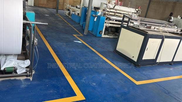 Xymax Maxcoat Industrial Floor Marking Paint, Marine Paint · Photo 5
