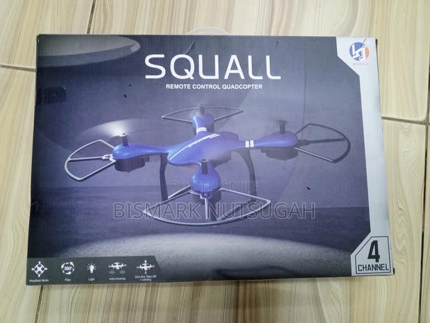 Remote Control Flying Drone · Photo 5