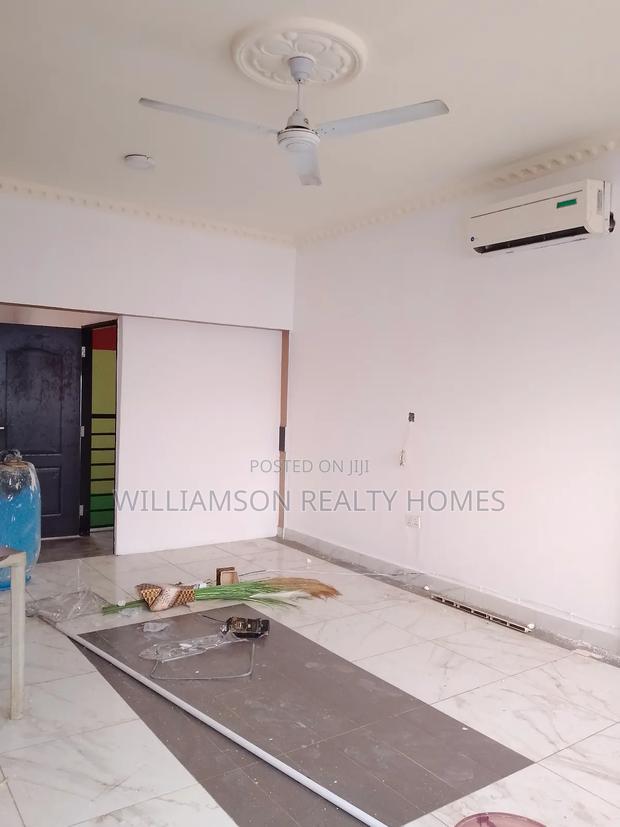 2bdrm Apartment in Community 18 Road, Spintex for rent · Photo 3