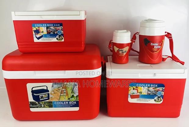 Cooler Ice Chest · Photo 2