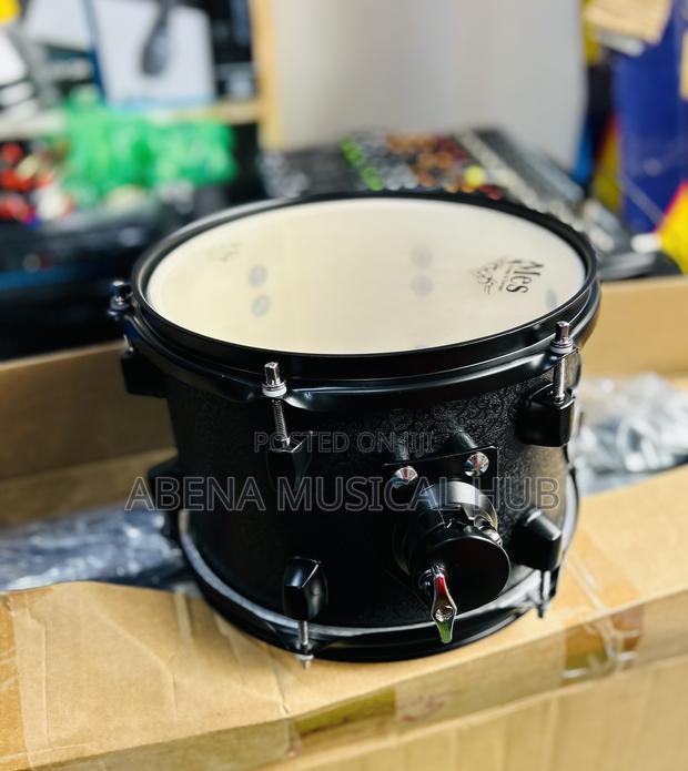 Mes Full Drum Set (Black) · Photo 2