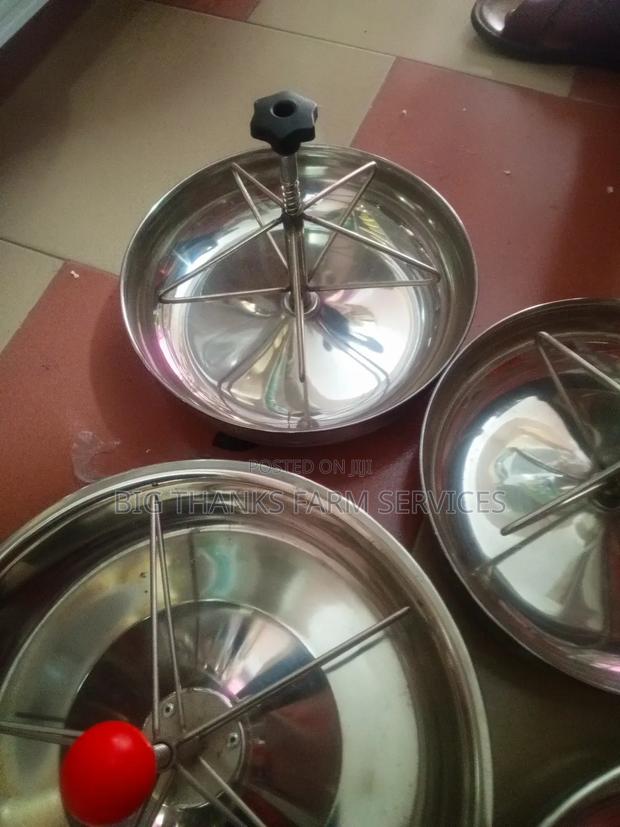 Piglet Feeder, Galvanized Metal,25,28,,36cm · Photo 1
