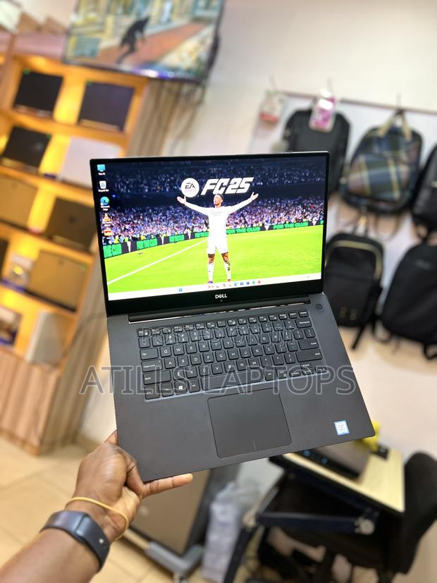 Laptop Dell XPS 15 9570 16GB Intel Core I7 SSD 512GB · Photo 8