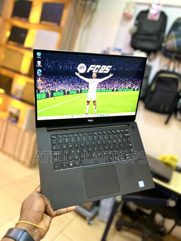 Laptop Dell XPS 15 9570 16GB Intel Core I7 SSD 512GB · Photo 7