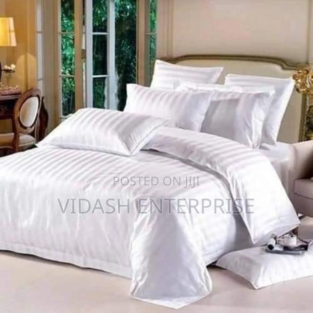 Soft Luxury Duvet Set Cotton ( 8 Pieces ) · Photo 1
