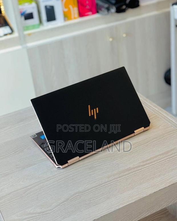 New Laptop HP Spectre 14 16GB Intel Core I7 SSD 1T · Photo 1