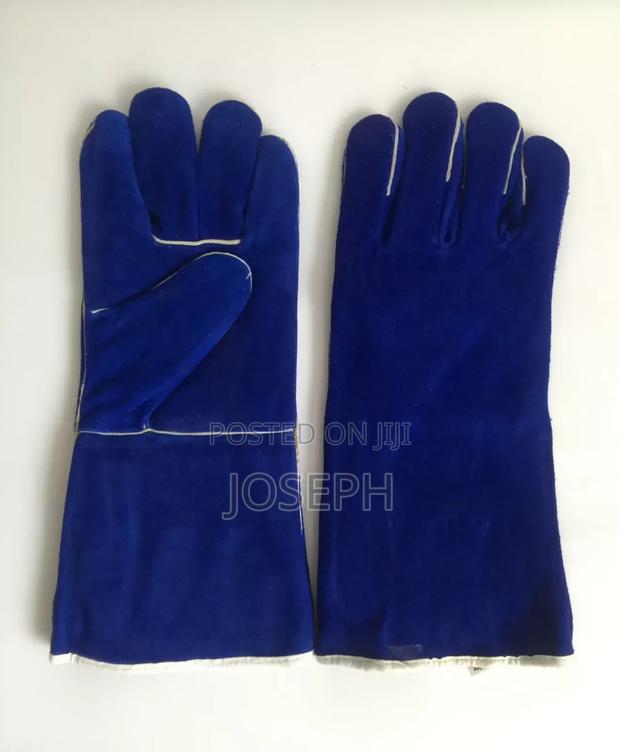 Anti Bite and Scratch Animals Protection Gloves · Photo 3