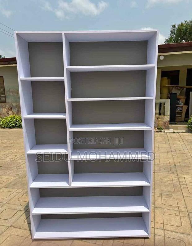 A Nice Shoe Rack · Photo 1