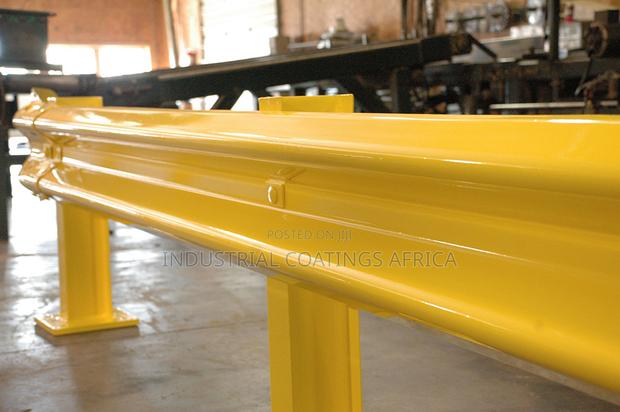 Polyflex 55 Industrial Floor Coating · Photo 2