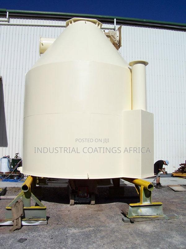 Polyflex 55 Industrial Floor Coating · Photo 3