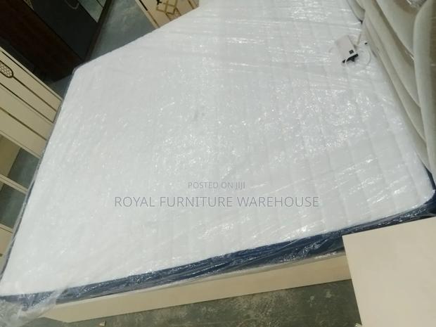 8 Inches Queen Size Foreign Mattress · Photo 2