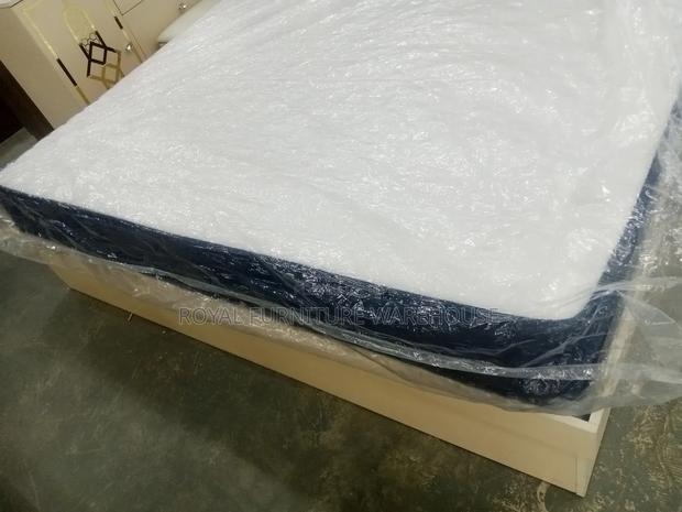 8 Inches Queen Size Foreign Mattress · Photo 4