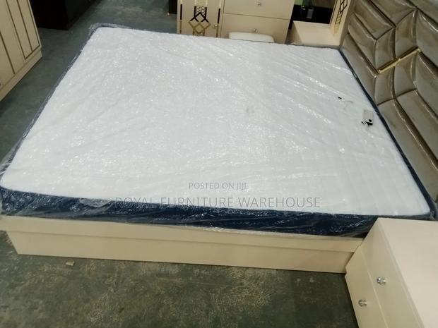 8 Inches Queen Size Foreign Mattress · Photo 6