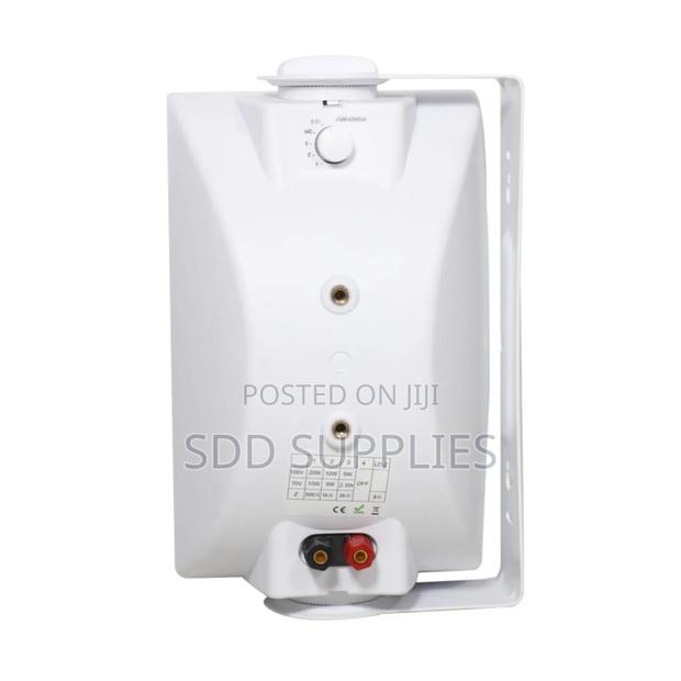 40 Watts Waterproof Outdoor Wall Speaker With Power Taps · Photo 2