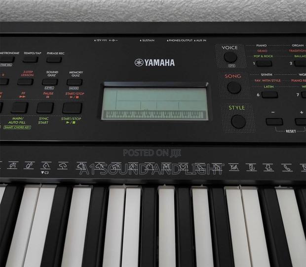 Yamaha PSR E283 Keyboard for Beginners · Photo 4