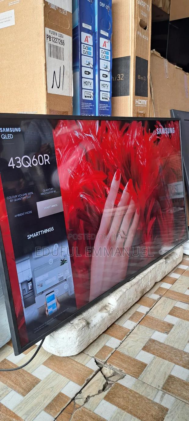 Samsung 43" Qled Uhd Smart Netflix Youtube Apple Airplay · Photo 7