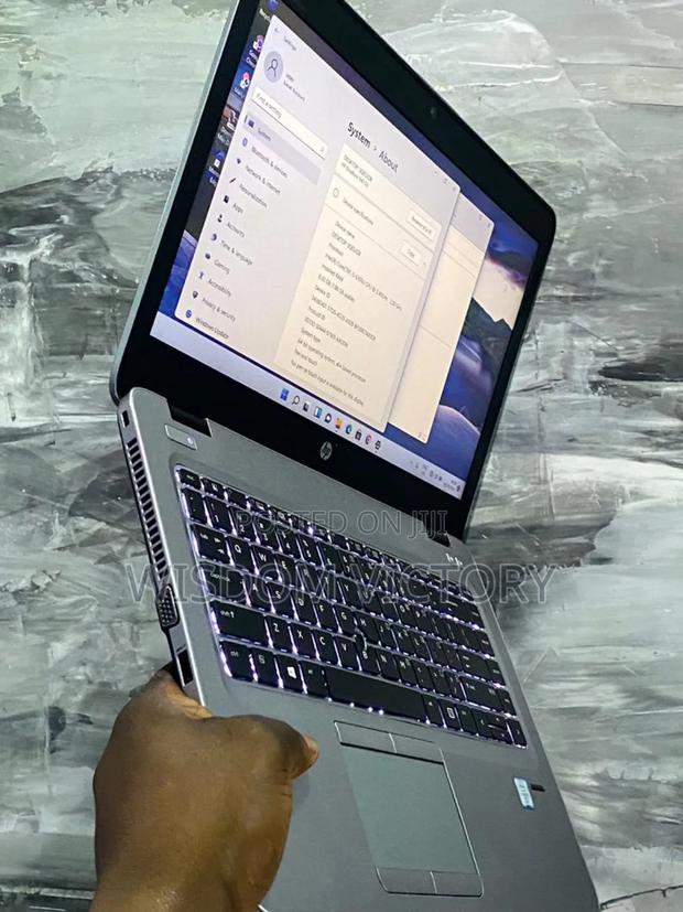 New Laptop HP EliteBook 840 G3 8GB Intel Core I5 SSD 256GB · Photo 3