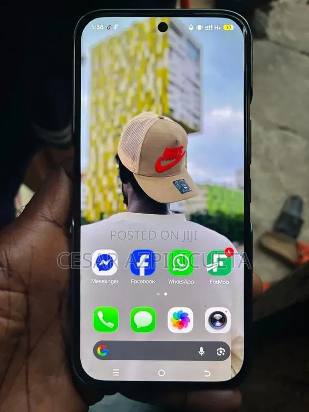 Tecno Camon 50 Ultra 512 GB · Photo 1