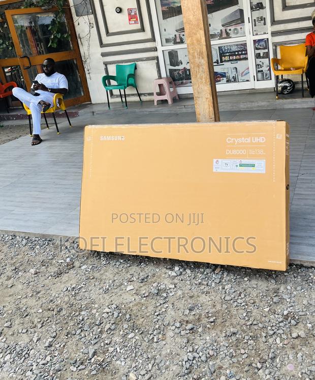 Crystal Uhd Smart Samsung 55du8000 55” Television. · Photo 1