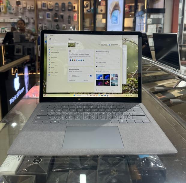 Laptop Microsoft Surface Laptop 3 8GB Intel Core I5 SSD 256GB · Photo 3