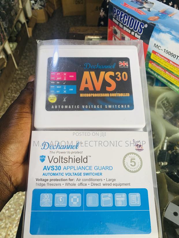 Dechannel Avs 30 Sec Automatic Voltage Switcher · Photo 1