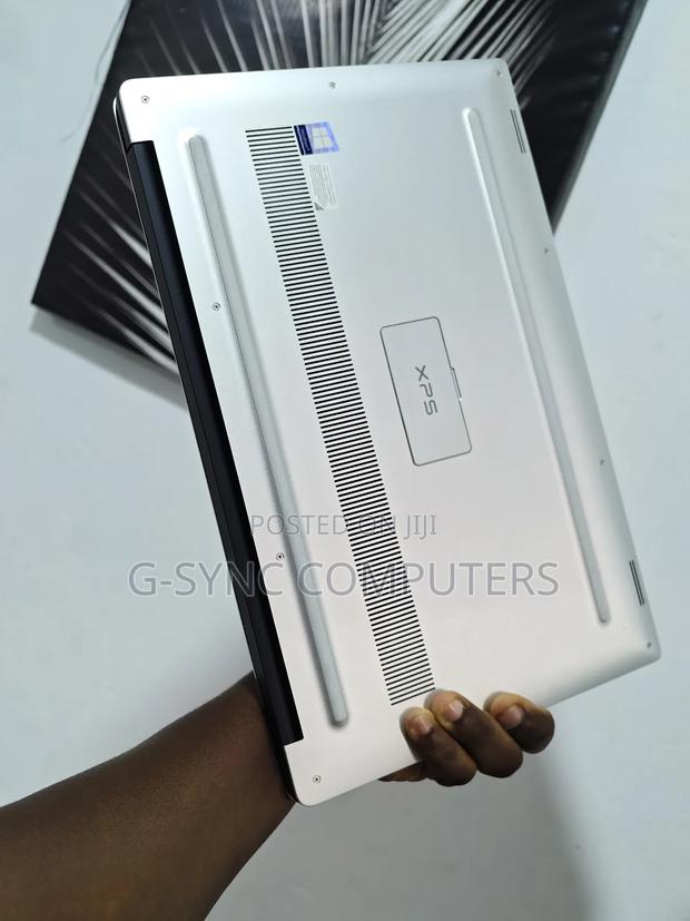 Laptop Dell XPS 15 16GB Intel Core I7 SSD 512GB · Photo 4