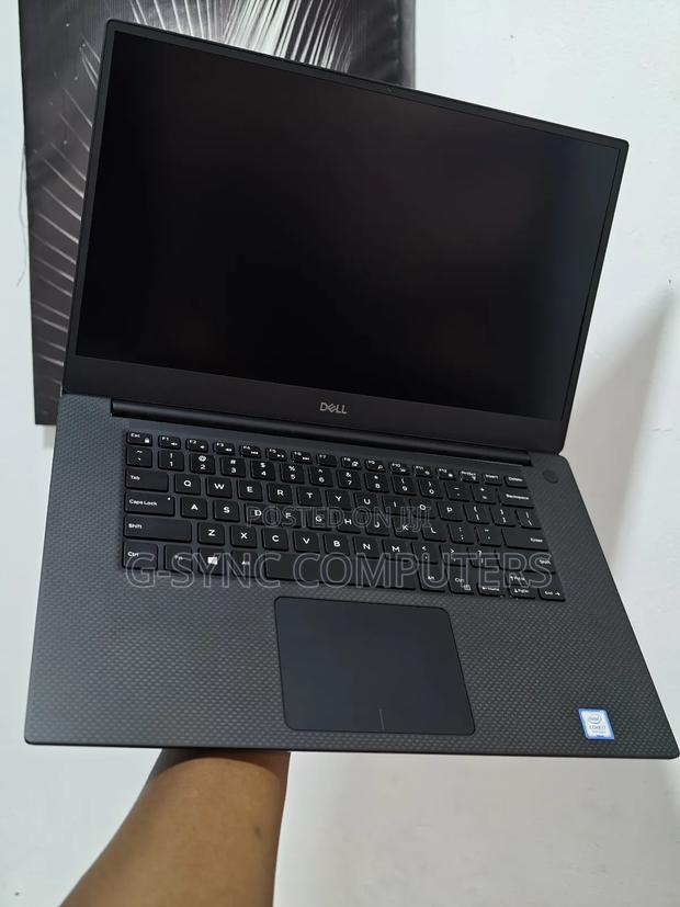 Laptop Dell XPS 15 16GB Intel Core I7 SSD 512GB · Photo 2